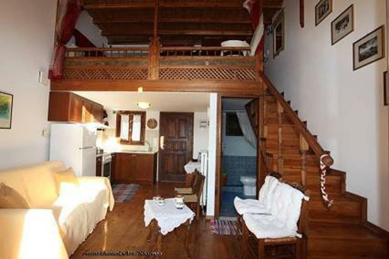 Traditional Studio Skyros Exteriör bild